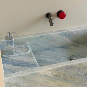 蓝水晶天然大理石板材地面别墅背景墙外墙石材楼梯岛台橱柜面台 1平方米