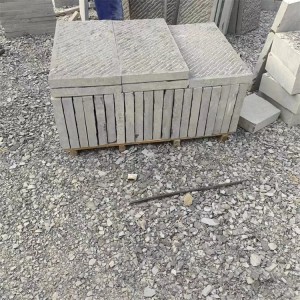 户外压光面青石板 景区铺路石 庭院錾道面地铺石  1平方