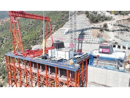 2029年高速公路将通达泸沽湖景区